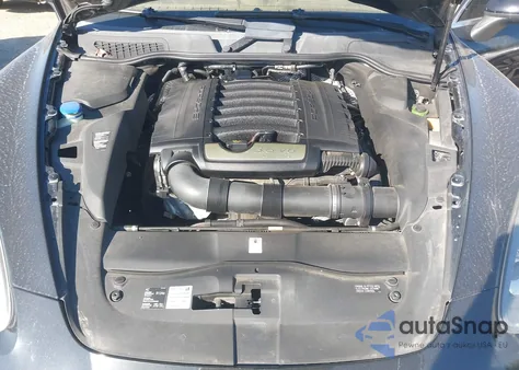 2012 Porsche Cayenne z USA, uszkodzony, nr VIN WP1AA2A25CLA09968